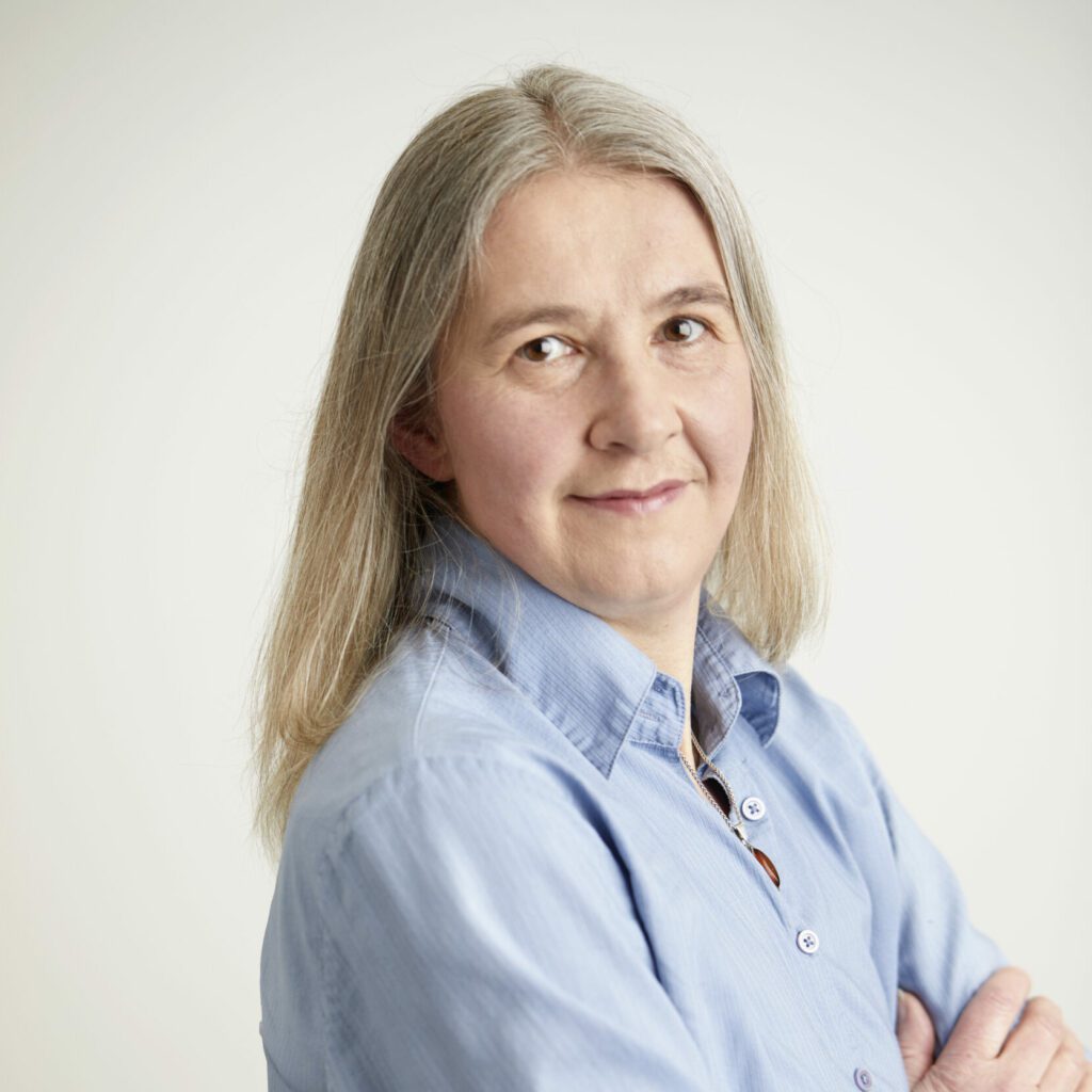 Dr. Diana Bizecki Robson