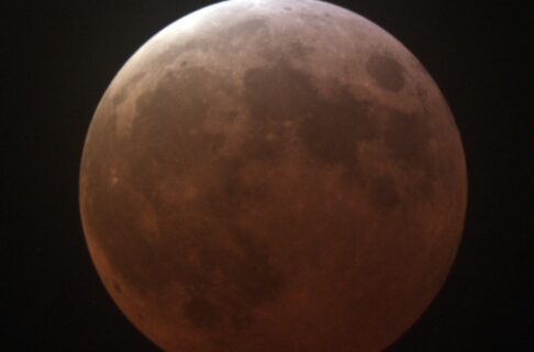 The total lunar eclipse of March 15, 2025 as seen from Winnipeg. Image by Planetarium Astronomer Scott Young.